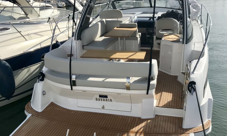 Imagenes del interior o exterior del barco Bavaria S36 Open perteneciente a la página de alquiler de barcos alquilerdebarcosmallorca.com