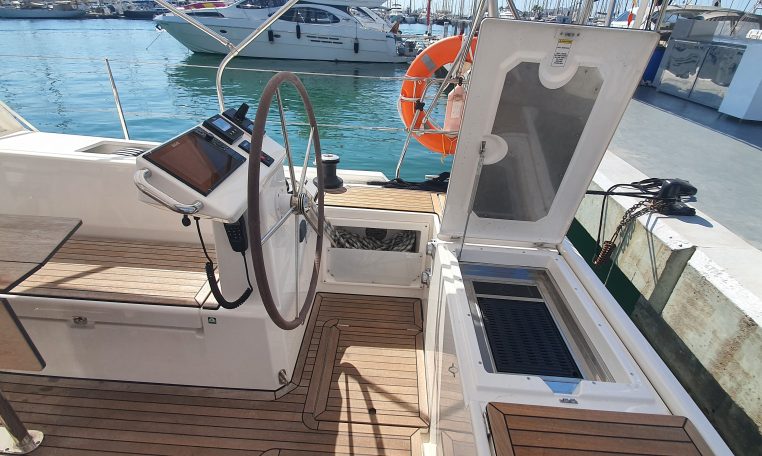 Imagenes del interior o exterior del barco Bavaria C45 Style perteneciente a la página de alquiler de barcos alquilerdebarcosmallorca.com