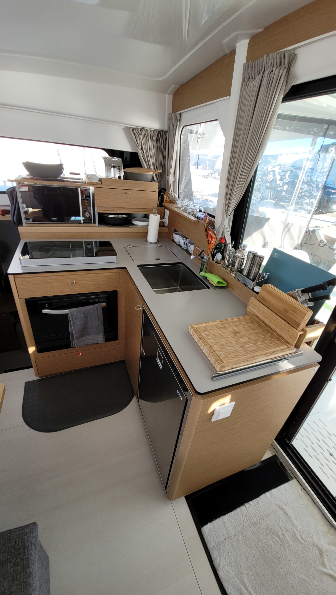 Imagenes del interior o exterior del barco Excess 11 perteneciente a la página de alquiler de barcos alquilerdebarcosmallorca.com
