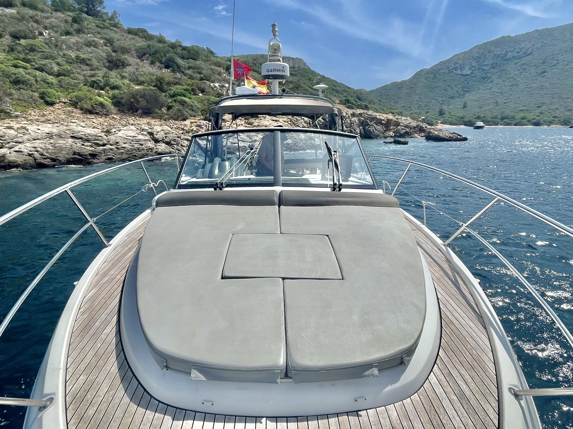 Imagenes del interior o exterior del barco Bavaria S33 Open perteneciente a la página de alquiler de barcos alquilerdebarcosmallorca.com