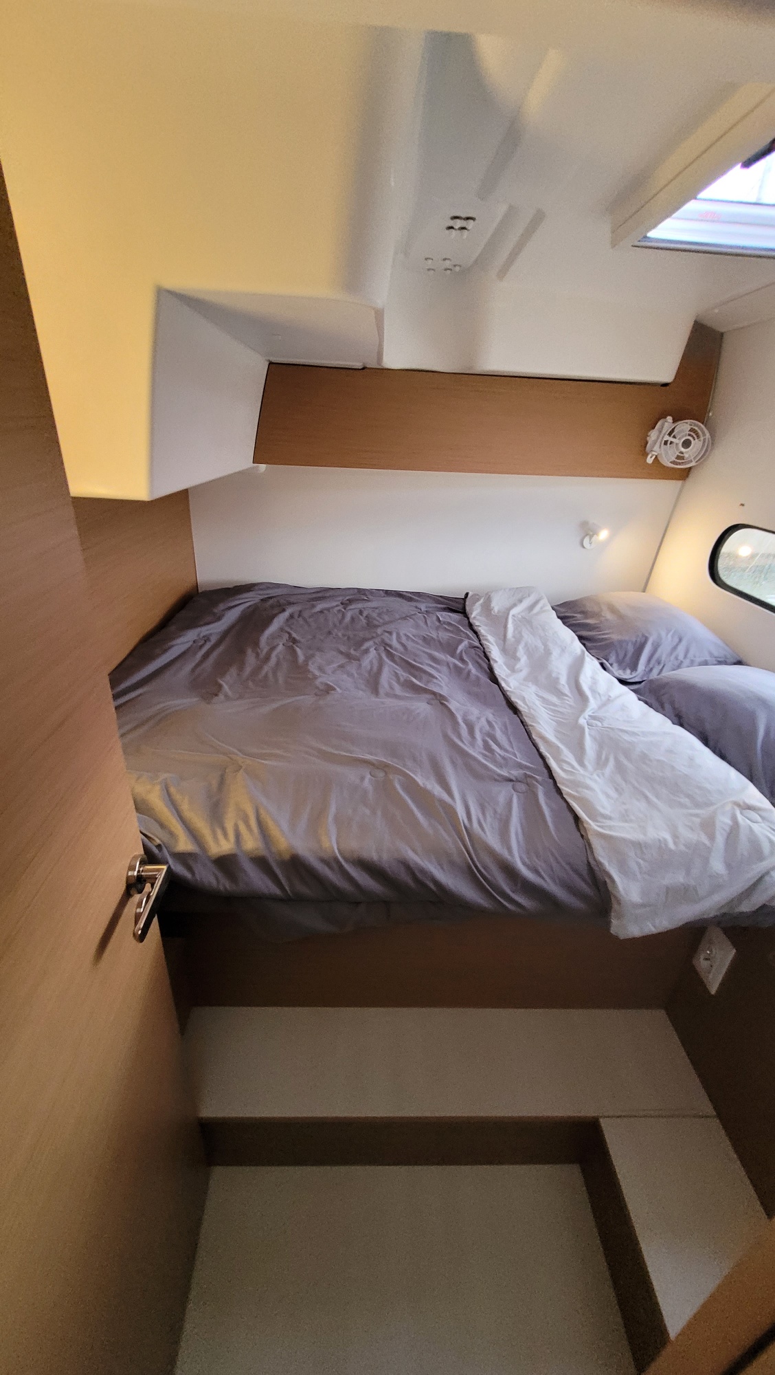 Images of the interior or exterior of the boat Excess 11 belonging to the page of boat rental alquilerdebarcosmallorca.com